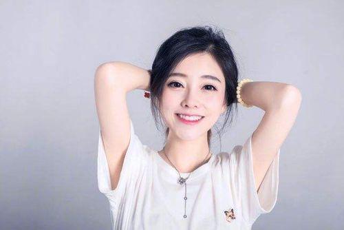 娱乐八卦吃瓜直播间七姐,娱乐圈幕后真相大曝光! 第2张 娱乐八卦吃瓜直播间七姐,娱乐圈幕后真相大曝光! 第2张